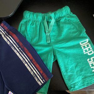 2 PAIRS OF LEISURE/SWEAT SHORTS, SIZE 6